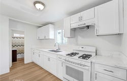 715 E 87th Place, Los Angeles, CA 90002