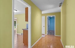 1608 DENISON Drive, Springfield, IL 62704