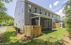 308 Lusterleaf Lane, Shallotte, NC 28470