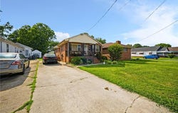 203 Maple Street, Suffolk, VA 23434