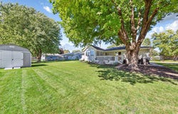 620 11th Avenue SE, Waseca, MN 56093