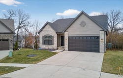 5 Challenger Court, O'Fallon, MO 63366