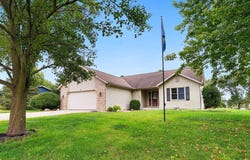 846 N Timberline Circle, Warsaw, IN 46582