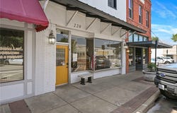 220 N Main Street, Bryan, TX 77803