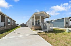 102 Trail Ride Way, Willis, TX 77318