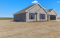 1044 Co Rd 31, Killen, AL 35645