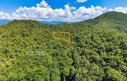 Bonfire Drive, Franklin, NC 28734
