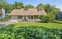41 Semon Road, Huntington, NY 11743