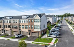 38 Waller Drive, Middletown, NJ 07748