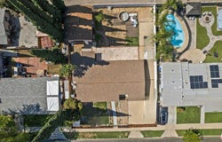 7853 Bothwell Rd, Reseda, CA 91335