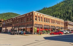 600 Cedar St, Wallace, ID 83873