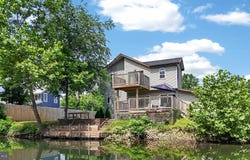 52 COTTAGE Lane, MILL HALL, PA 17751