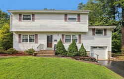 1 Marion Court, New City, NY 10956