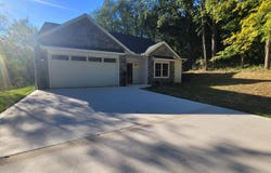 706 Berry Road, Howard, OH 43028
