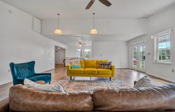 3721 Chaparral Dr, Roanoke, VA 24018
