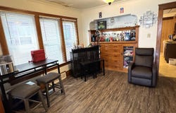 2025 S 76th St, West Allis, WI 53219