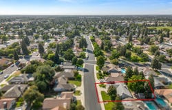 2475 Dennis Avenue, Clovis, CA 93611