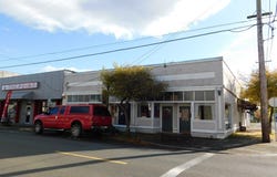 502 SPRUCE St, MyrtlePoint, OR 97458