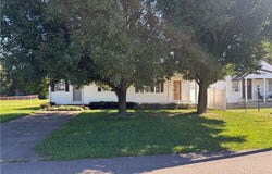 3208 Howard Avenue, Point Pleasant, WV 25550