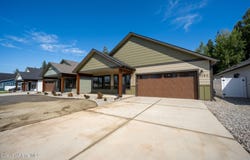 1165 Jersey St, Sandpoint, ID 83864
