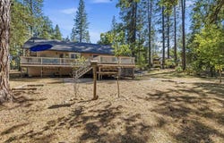 19015 Apple Valley Dr, Sonora, CA 95370