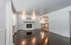 1318 E Cozy Street, Springfield, MO 65804