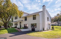 942 SURREY Drive, BLUE BELL, PA 19422