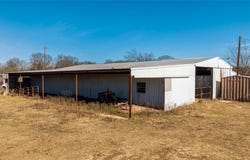 4685 Highway 82 E, Paris, TX 75462