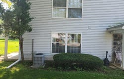 1380 N Glen Circle, Aurora, IL 60506