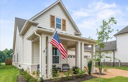 10207 LOUANNE Dr, Collierville, TN 38017