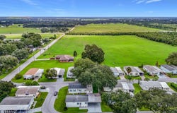 10936 Tumbleweed Dr, Dade City, FL 33525