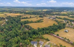 Hills Boulevard, Gravette, AR 72715