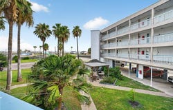 3938 Surfside Boulevard, Corpus Christi, TX 78402