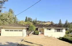 3 Rita Way, Orinda, CA 94563