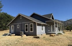 4902 E Moffet Creek Rd., Fort Jones, CA 96032