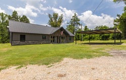 1122 FM 2140, Center, TX 75935