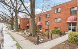 1581 N COLONIAL Terrace, ARLINGTON, VA 22209