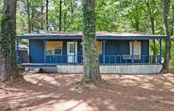 512 Oakview Dr., COMO, MS 38655
