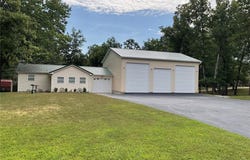 324 Highway RA, Wappapello, MO 63966