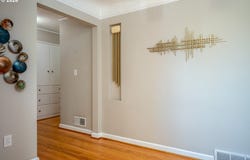 8020 SW RUBY Ter, Portland, OR 97219