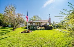 614 Mount Hope Ridge Rd, Independence, PA 15323