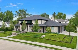 1099 N Glenhurst Drive, Birmingham, MI 48009