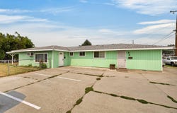 1808 N 20th Ave, Pasco, WA 99301