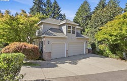 20367 SW Tremont Way, Beaverton, OR 97007