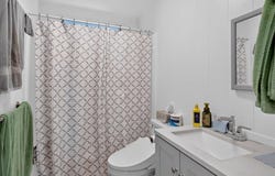 2098 KINOOLE ST, Hilo, HI 96720