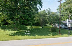 376 A & B E French Avenue, Burnside, KY 41519