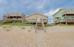 1112 N Shore Drive, Surf City, NC 28445
