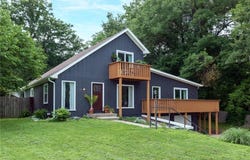 124 Johnson Road, Liberty, MO 64068