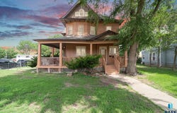 624 W 11th St, Sioux Falls, SD 57104