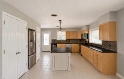 702 E Schubert St, Fredericksburg, TX 78624